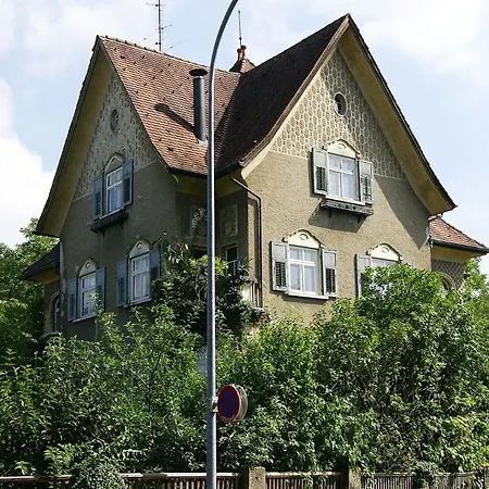 Apartament Wohlfuehl Haus Schillerstrasse - Zentrumsnaehe, Boxspringbett, Kueche